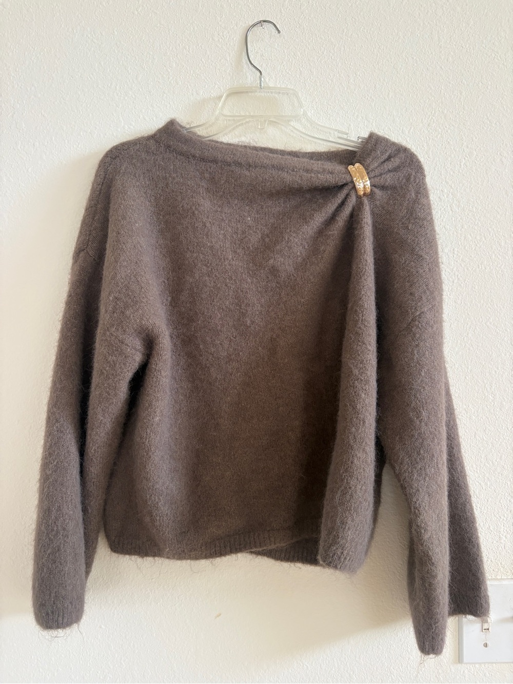 NWT ZARA Taupe Women's Sweater with Decorative Pin